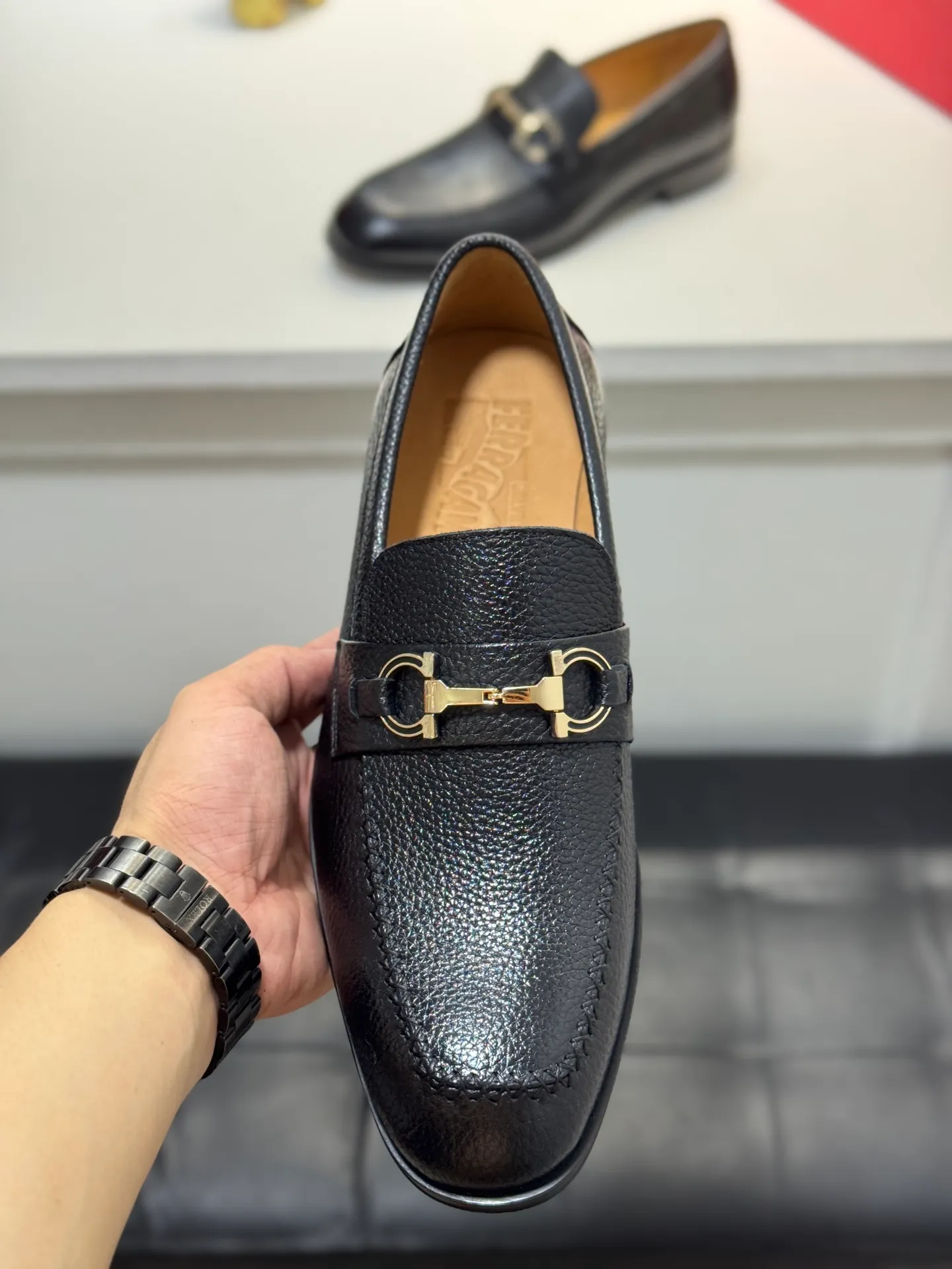 Men's men's shoes 💰480 [New style] 🐠🐠New Ferragamo [Ferragamo] top imported suit men's shoes 💯 Official website original copy, product materials: selected imported embossed calfskin + luxury hardware buckle accessories ~ imported water-dyed cow 🐂 leather lining. Strong three-dimensional visual effect, original combination outsole, multiple colors available😘 Size: 39-44 (customized at 45.46.47